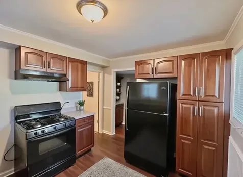 101 Shabbona Drive Park Forest IL 60466