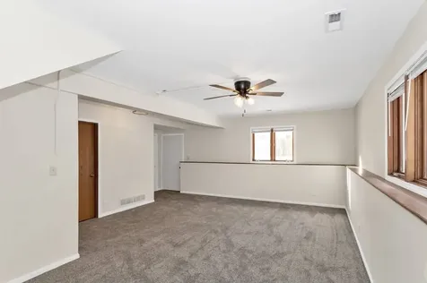 708 Michigan Ave Avenue South Elgin IL 60177