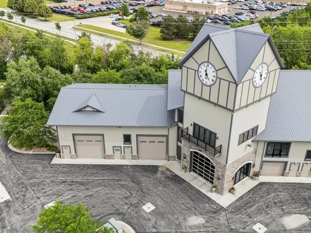 2252 Ferry Road Naperville IL 60563