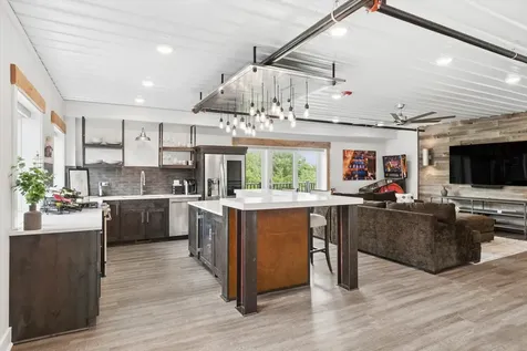 2252 Ferry Road Naperville IL 60563