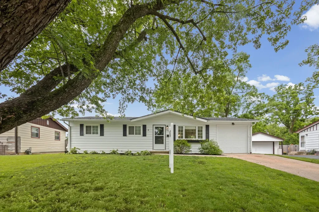 309 Willow Road Wauconda IL 60084