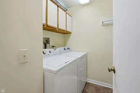 329 Everett Avenue Crystal Lake IL 60014