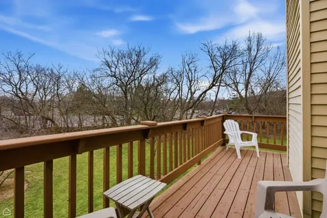 329 Everett Avenue Crystal Lake IL 60014