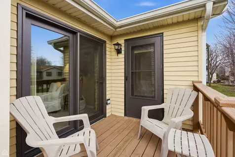 329 Everett Avenue Crystal Lake IL 60014