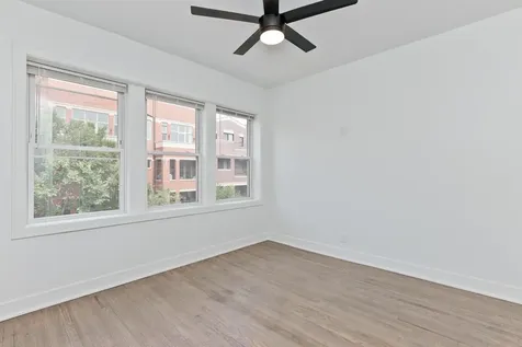 2468 North Lincoln Avenue Chicago IL 60614