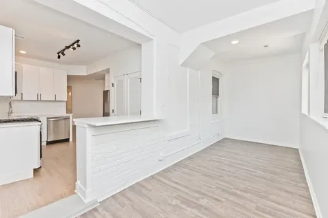 2468 North Lincoln Avenue Chicago IL 60614