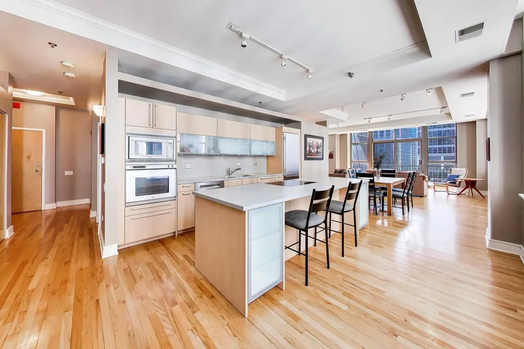212 West Washington Street Chicago IL 60606