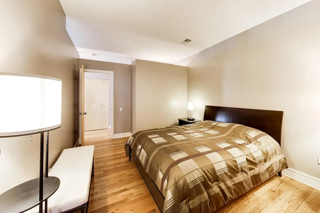 212 West Washington Street Chicago IL 60606