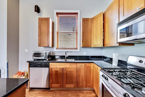 1022 North Wood Street Chicago IL 60622