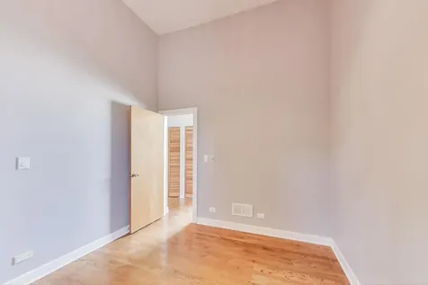 1022 North Wood Street Chicago IL 60622
