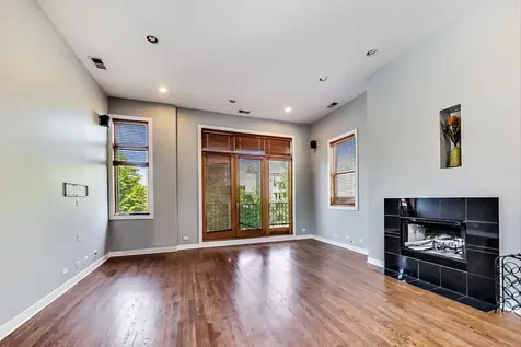 1022 North Wood Street Chicago IL 60622