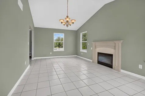 26 Bandecon Way Bloomington IL 61704
