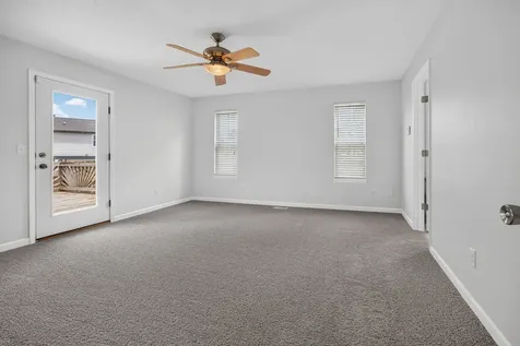 26 Bandecon Way Bloomington IL 61704