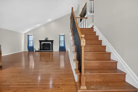 26 Bandecon Way Bloomington IL 61704