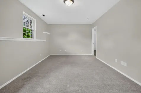 26 Bandecon Way Bloomington IL 61704