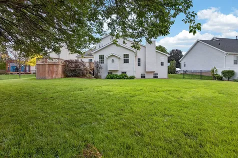 26 Bandecon Way Bloomington IL 61704