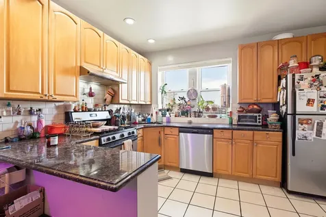 4006 West Nelson Street Chicago IL 60641