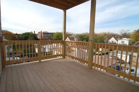 2540 West Winnemac Avenue Chicago IL 60625