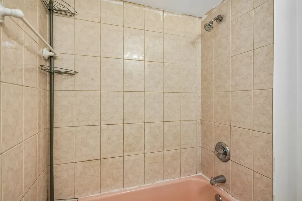 840 East 89th Street Chicago IL 60619