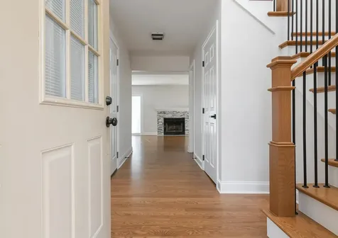 973 Old Oak Circle Algonquin IL 60102