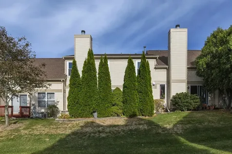 973 Old Oak Circle Algonquin IL 60102