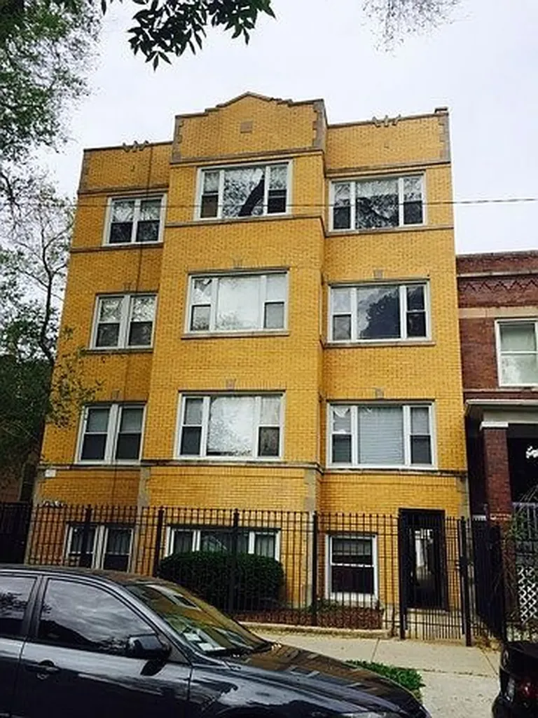 2910 North Albany Avenue Chicago IL 60618