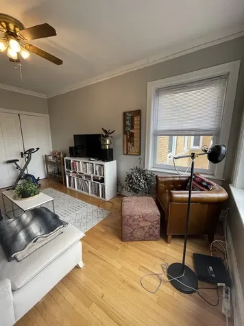 2910 North Albany Avenue Chicago IL 60618