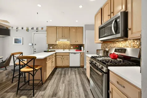 4609 Birchwood Avenue Skokie IL 60076