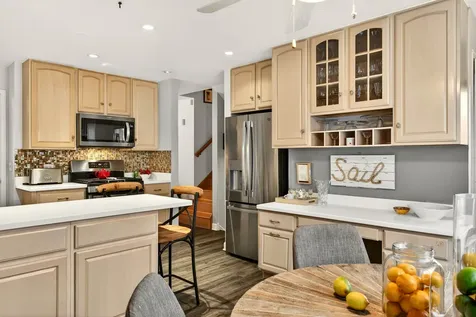 4609 Birchwood Avenue Skokie IL 60076