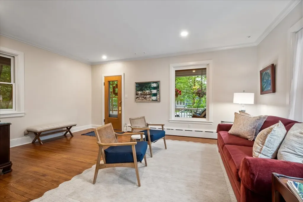 1804 Elmwood Avenue Wilmette IL 60091