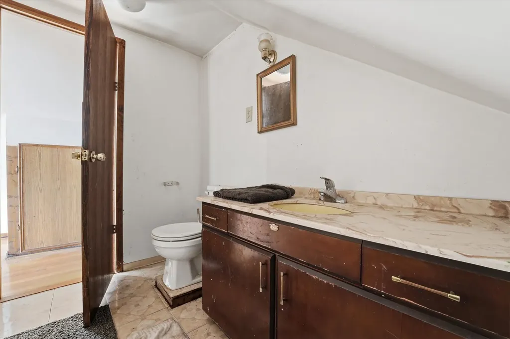 6734 South Maplewood Avenue Chicago IL 60629