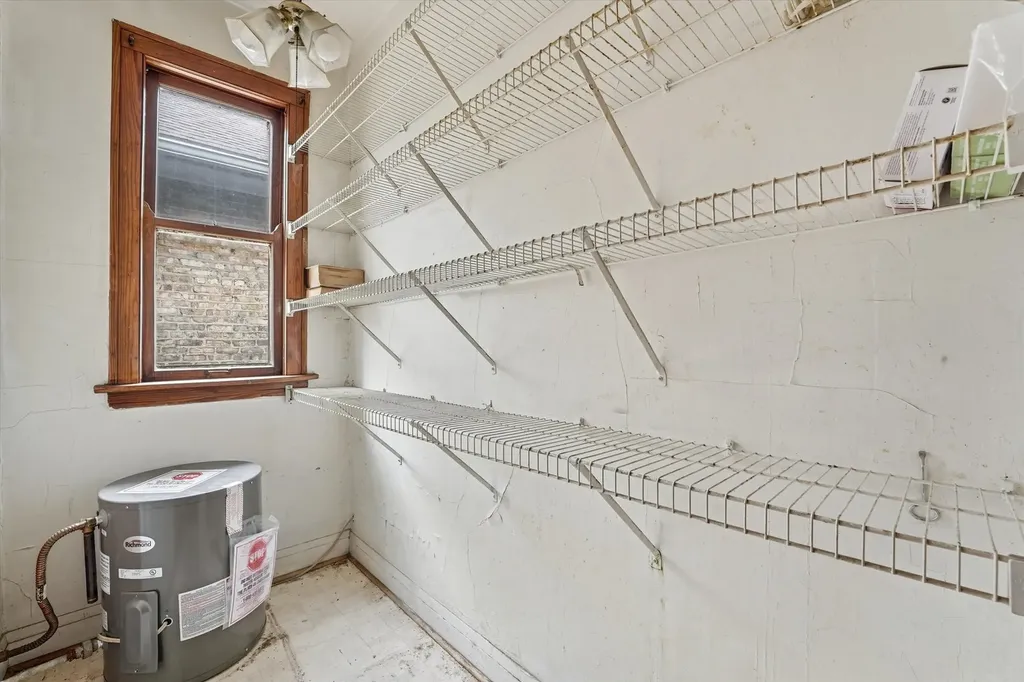 6734 South Maplewood Avenue Chicago IL 60629