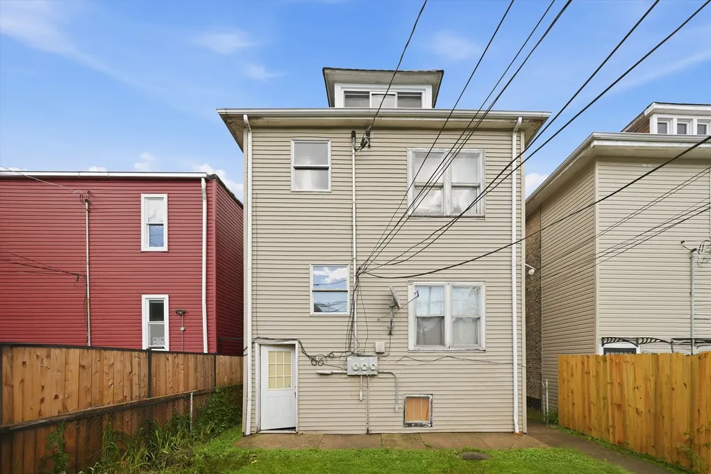 6734 South Maplewood Avenue Chicago IL 60629