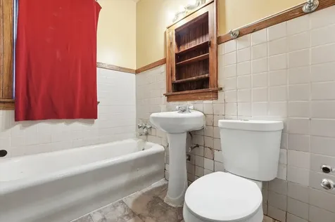 6734 South Maplewood Avenue Chicago IL 60629