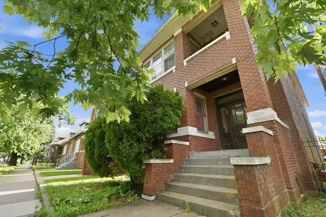 6734 South Maplewood Avenue Chicago IL 60629