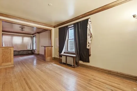 6734 South Maplewood Avenue Chicago IL 60629