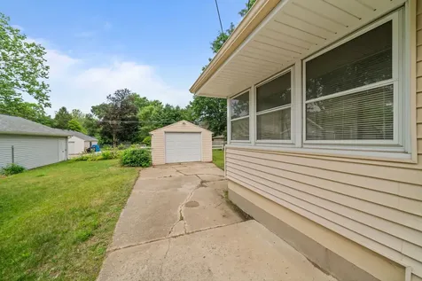 3316 North Church Street Rockford IL 61103