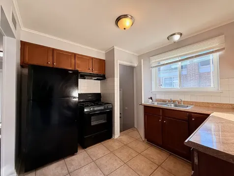 14525 Dobson Avenue Dolton IL 60419