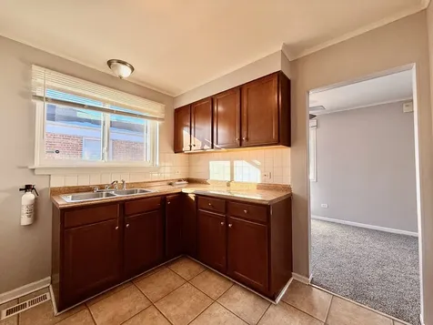 14525 Dobson Avenue Dolton IL 60419
