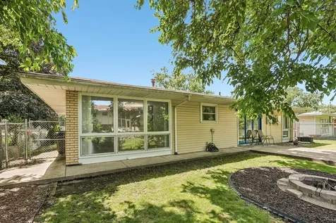 5460 Adeline Place Oak Forest IL 60452