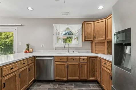 5460 Adeline Place Oak Forest IL 60452