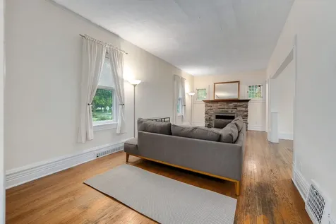 4541 Forest Avenue Downers Grove IL 60515