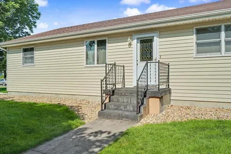 120 North Melvin Street Gibson City IL 60936
