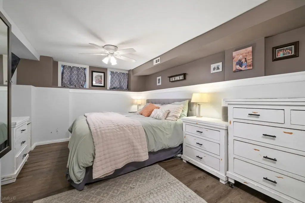 2621 West Haddon Street Chicago IL 60622