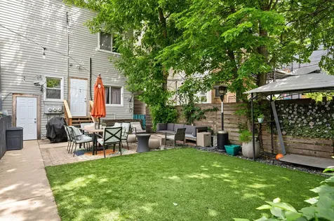 2621 West Haddon Street Chicago IL 60622
