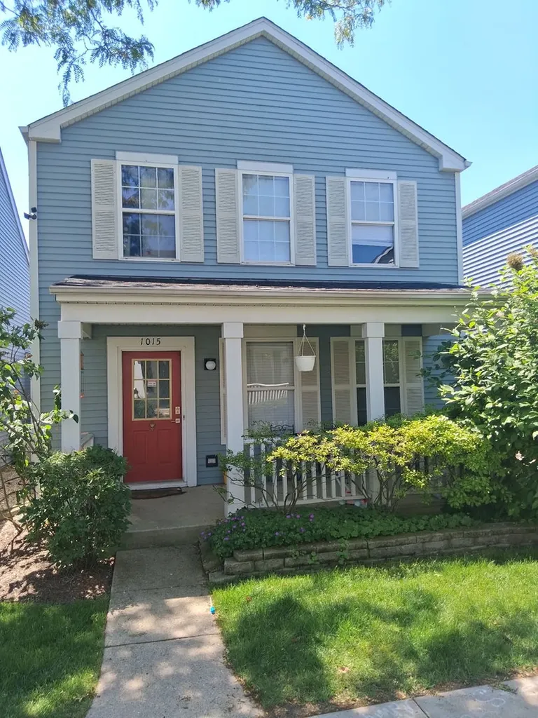 1015 Symphony Drive Aurora IL 60504