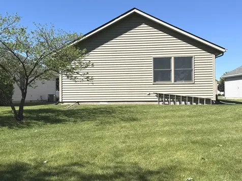 1626 Amhurst Way Bourbonnais IL 60914