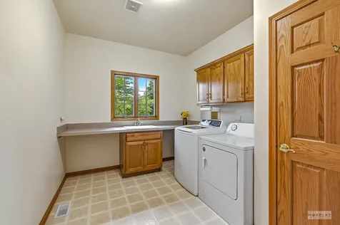 71 Long Grove Road Yorkville IL 60560