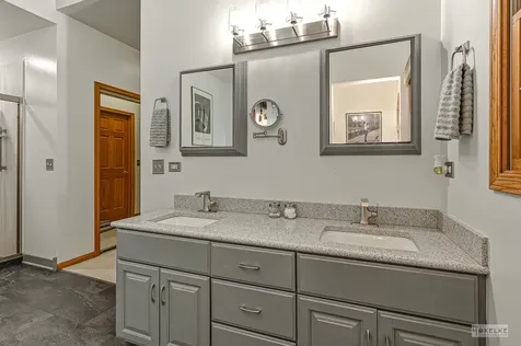 71 Long Grove Road Yorkville IL 60560
