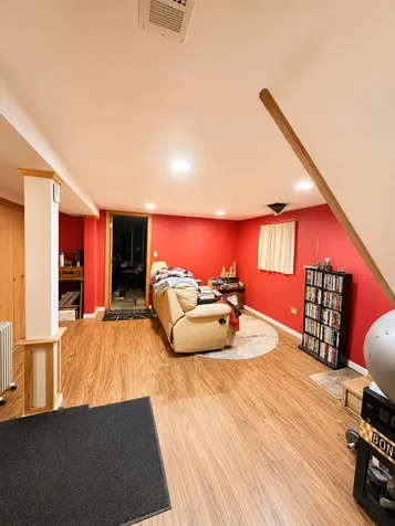 5648 South Sawyer Avenue Chicago IL 60629